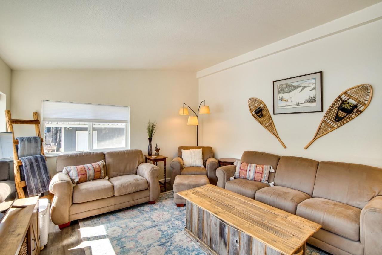 Riverfront Home With Deck, Near Mount Rainier! Пакууд Екстериор снимка